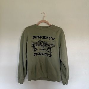 Brandy Melville cowboys crewneck!